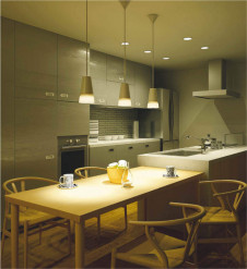 �������߾��� KOIZUMI LED �ڥ����� AP45678L �̿�2