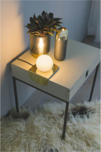 �ܹ���̿� Koizumi �������߾��� �������AT51302