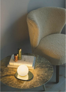 ܹ̿ Koizumi ߾ LED AT51306